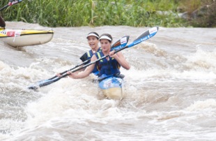 Robyn Kime and Abbey Ulansky canoe marathon river kayak dusi south africa 2012 sportscene