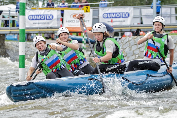 rafting raft whitewater world championships ceske budejovice czech republic masters youth irf icf sportscene