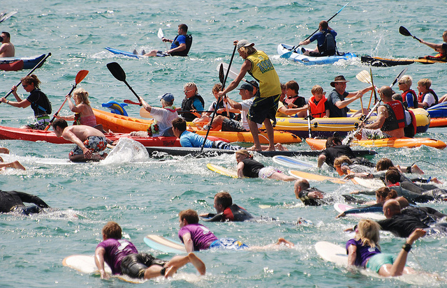 sup stand up paddling brighton pier great britain 2013 sportscene