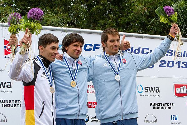 canoe kayak slalom icf world cup canoe slalom 2013 augsburg germany sportscene emilie fer jessica fox alexander slafkovsky klauss peche 
