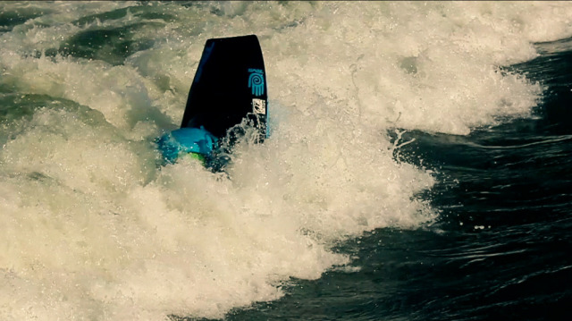 freestyle canoe kayak canoeing move feature lunar orbit training training james pringle bebbington sportscene steps practise icf