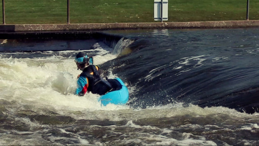 freestyle kayak canoe mcnasty tips trick move river training james pringle bebbington sportscene video instruction icf