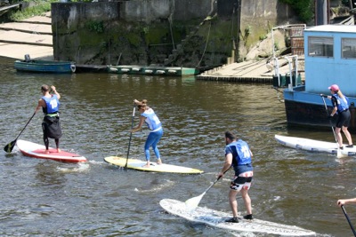 sup stand up paddling london Twickenham riverside polar bears sportscene 