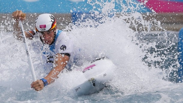 siderus tasiadis canoe kayak slalom athlete claudia baer leukemia sportscene icf world championships