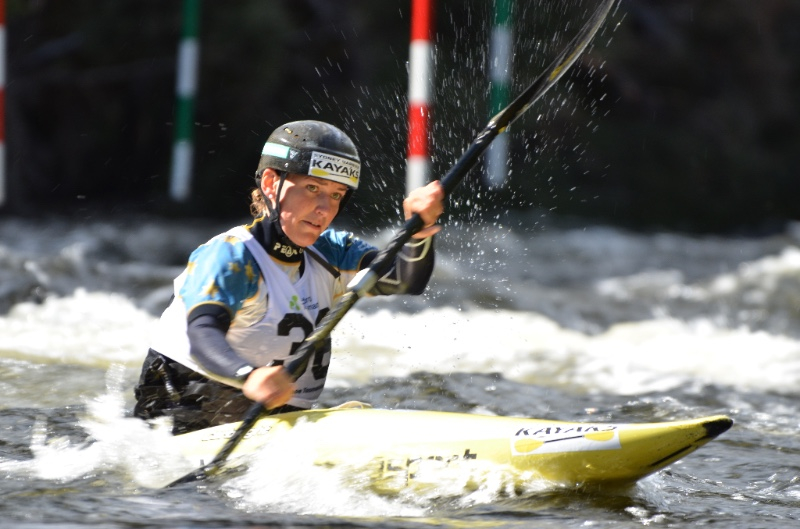 canoe kayak slalom rosalyn ros lawrence nationals tasmania championships australia jessica jess fox sportscene 