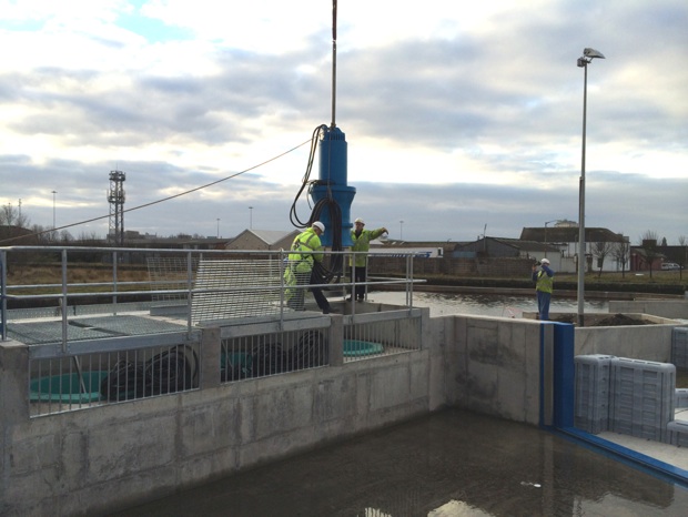 canoe kayak paddlesports course artificial manmade stadium concrete pinkston watersport glasgow sportscene