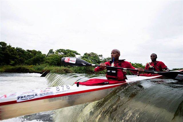 canoe kayak marathon dusi sam phungula south africa sportscene natal club athlete
