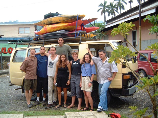 canoe kayak travel paddlesports jet lag time zone diet nutrition food training sportscene icf eca ais