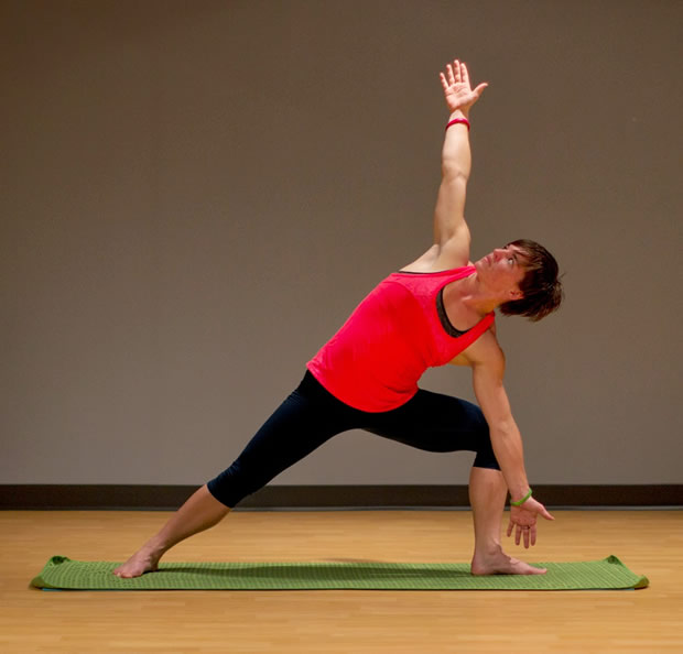 canoe kayak paddlesports yoga training concentration adriene levknecht sportscene 