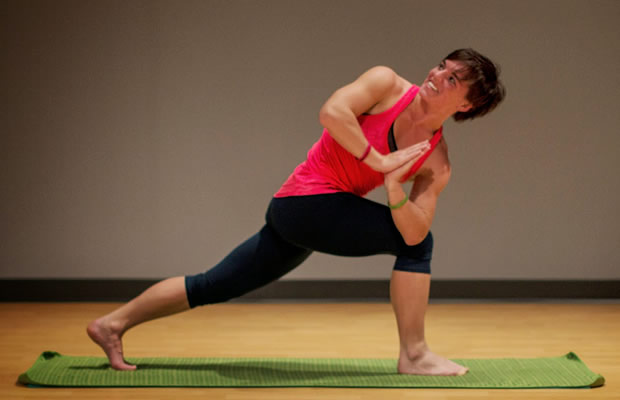 canoe kayak paddlesports yoga training concentration adriene levknecht sportscene 