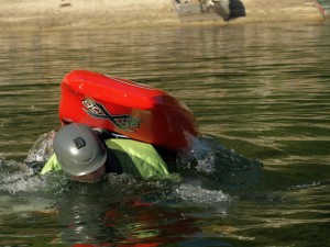 backdeck roll freestyle kayak canoe training move explanation icf sportscene jackson practise