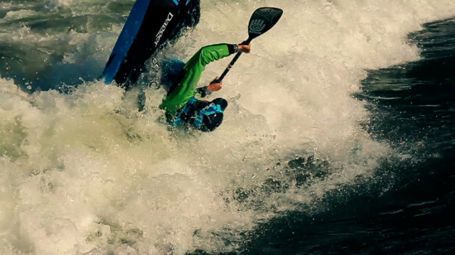 freestyle canoe kayak canoeing move feature lunar orbit training training james pringle bebbington sportscene steps practise icf